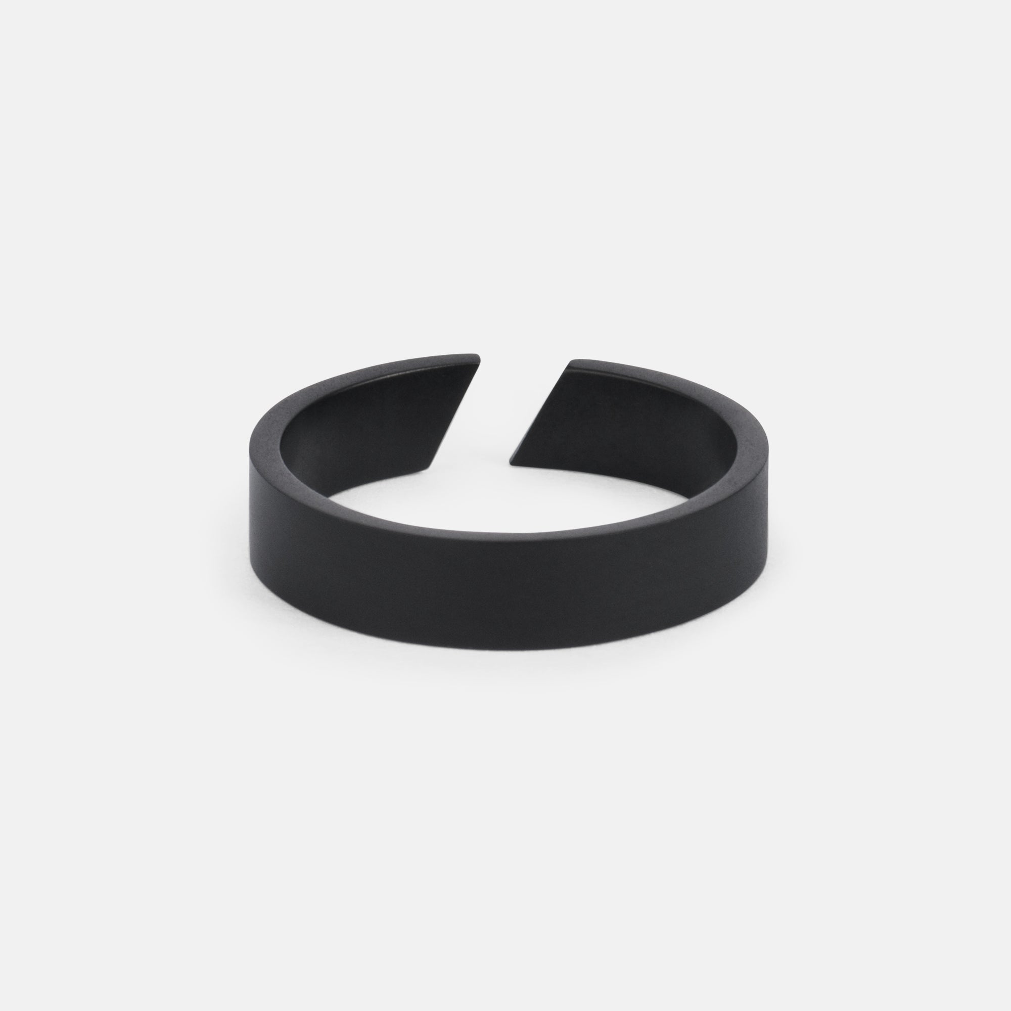 K12 - Black Adjustable Ring - 5MM
